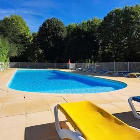 3 Etoiles - Piscine - Eeebbh * Saint-Cere