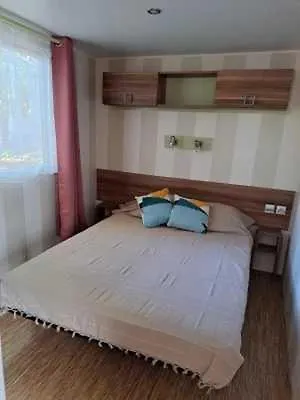 Zecamping 3 Etoiles Dog Friendly Environnement Calme Pataugeoire