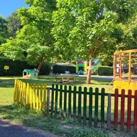3 Etoiles - Piscine - Eeebbh Parque de Campismo *